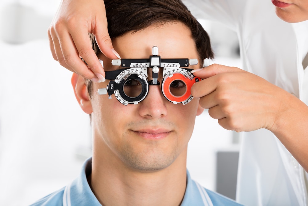 בדיקת ראייה בשיטת® OPTOMAX